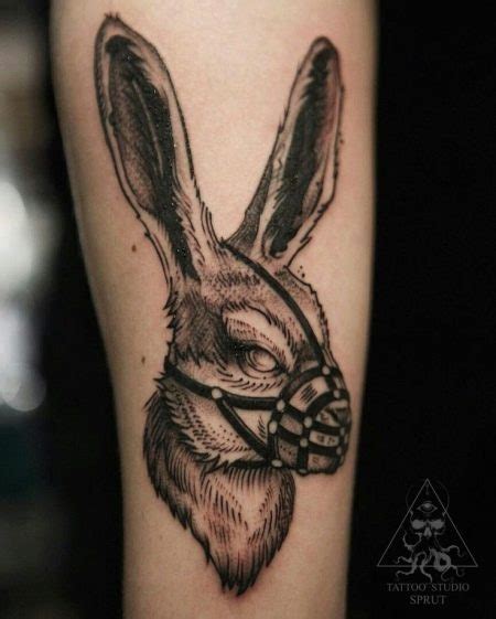 Декоративное значение татуировки с изображением кролика