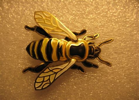 Значение пчелы как символа