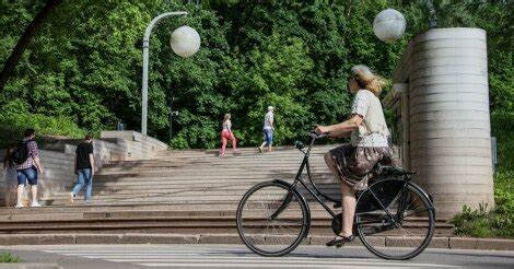 Какая погода была до начала жары