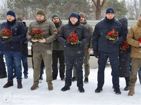 Память в разрушенной фотографии