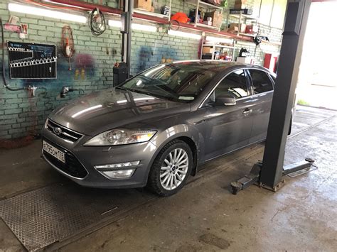 Причины поломки багажника Ford Mondeo 4