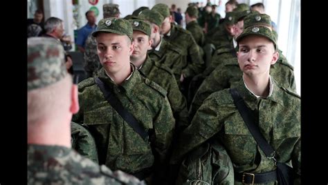 Сновидения о призыве в военную службу: боязни и перспективы