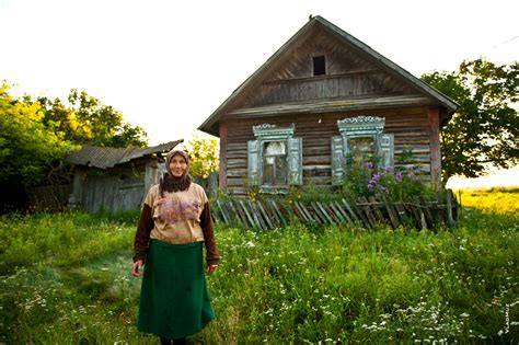 Тайны и символика сна о деревянном жилище у женщины в сельской местности