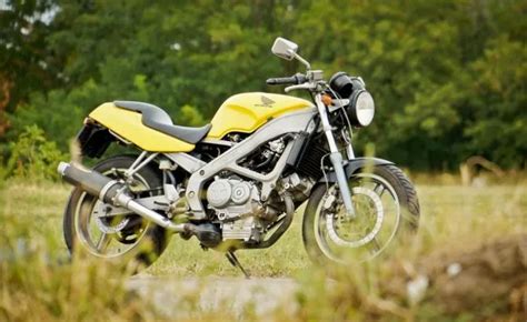 Характеристики Honda Spada