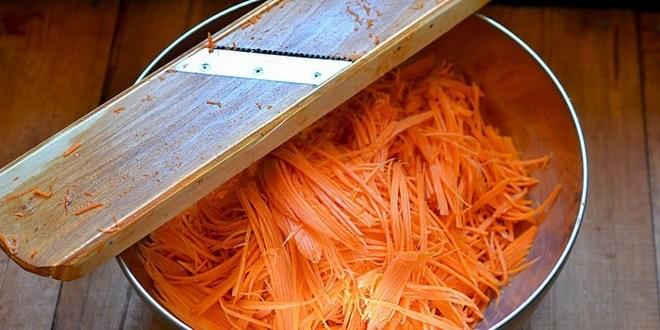Нашинкованная морковь